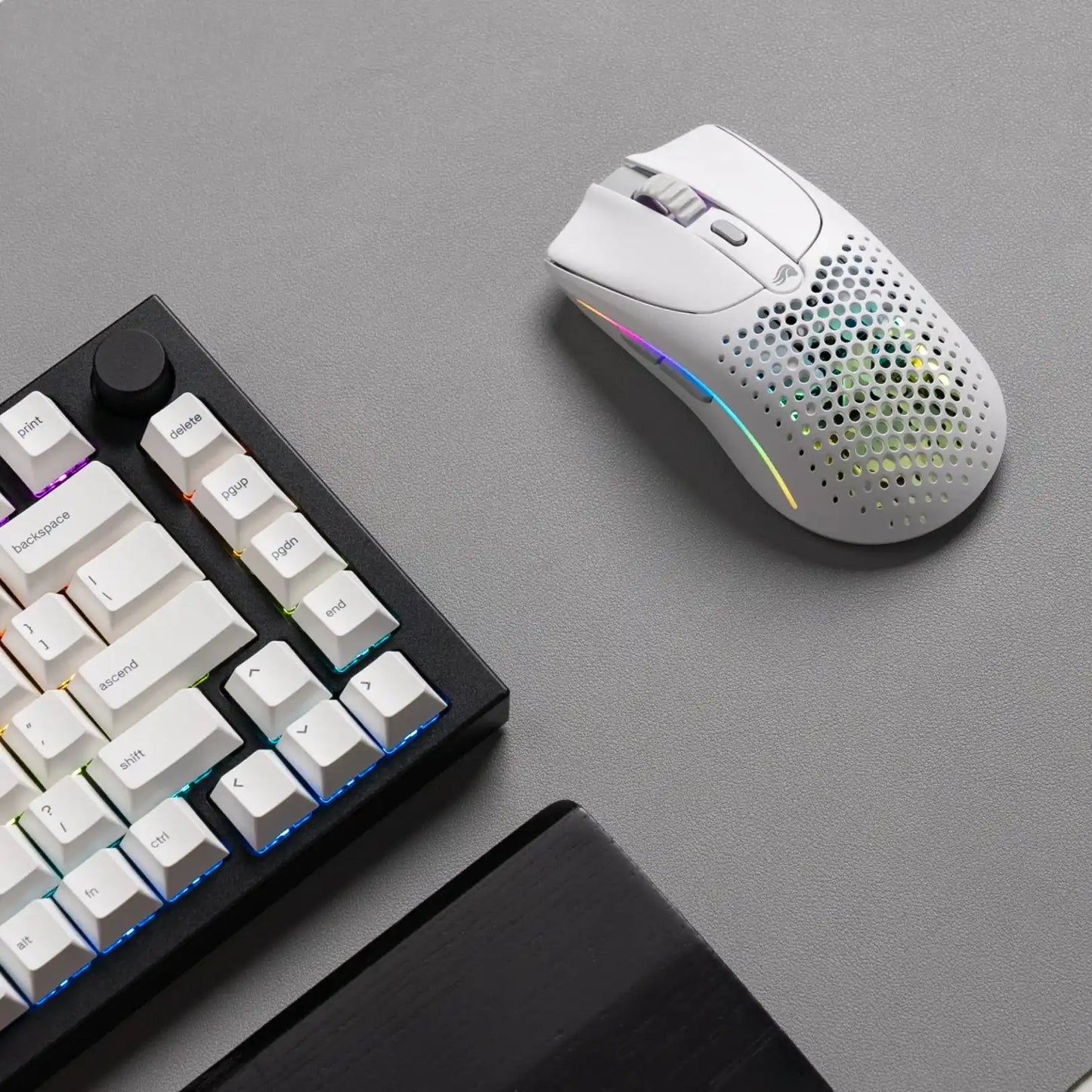 Model O 2 Wireless Mouse